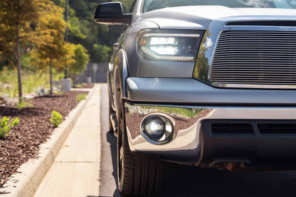 XB LED Headlights: Toyota Tundra (07-13 / White DRL / Set)