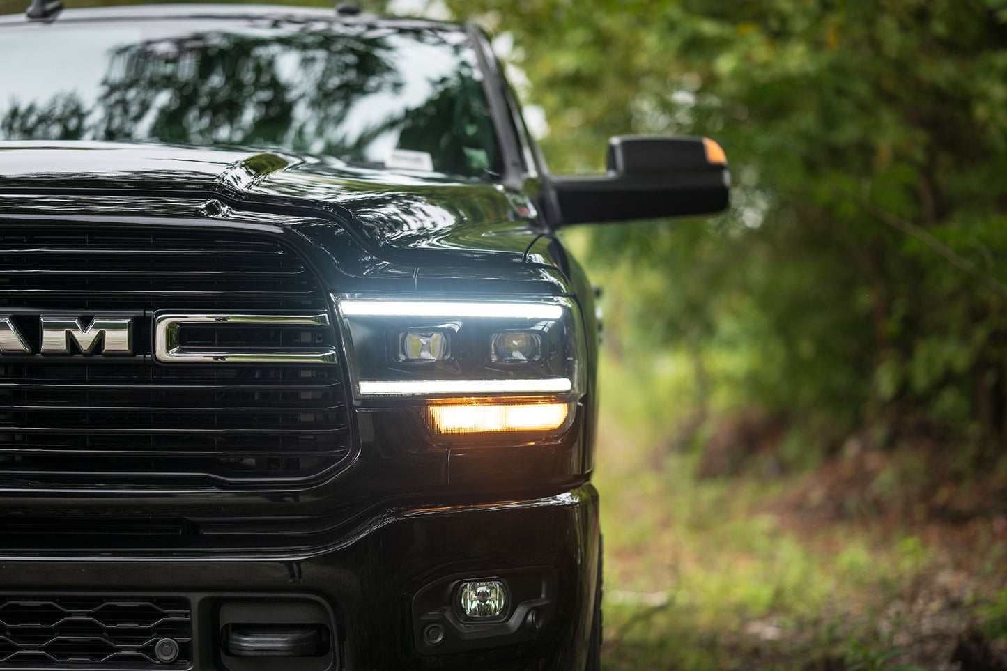 XB Hybrid LED Headlights: Ram HD (19+ / Set)