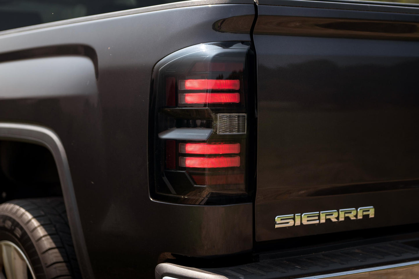 XB LED Tail Lights: GMC Sierra (14-18 / Smoked Lens / Set)